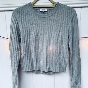 Aritzia Babaton crop grey sweater